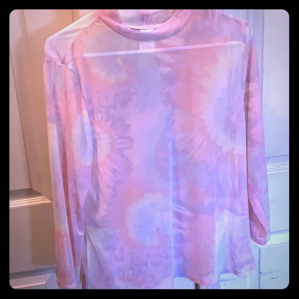 Mesh pastel color shirt
